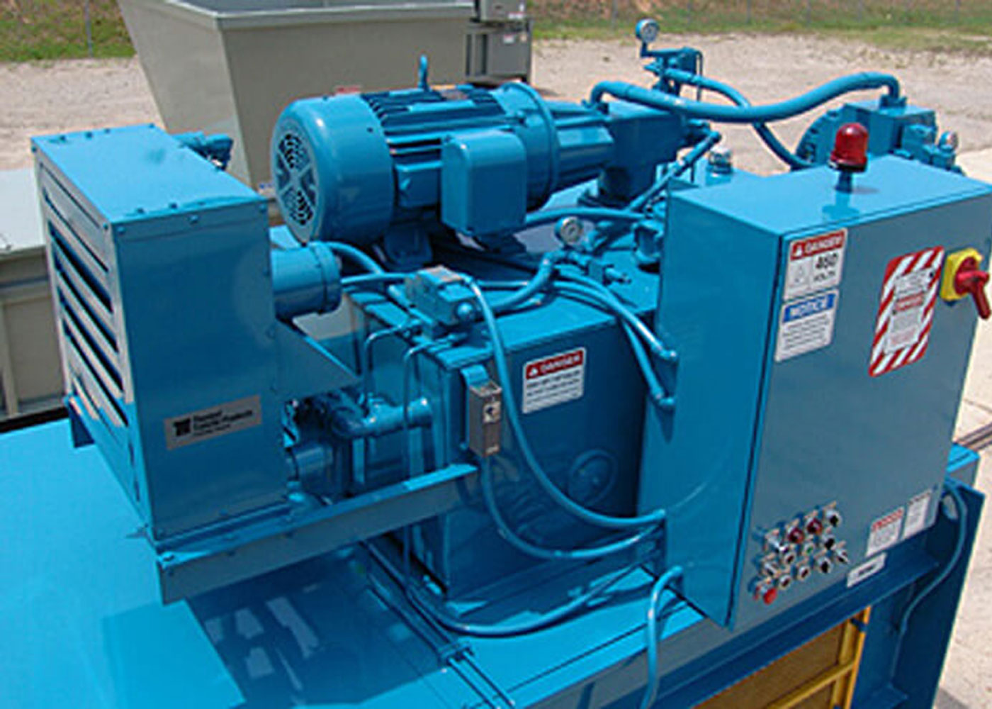 Horizontal recycling balers power station from Marathon recycling equipment